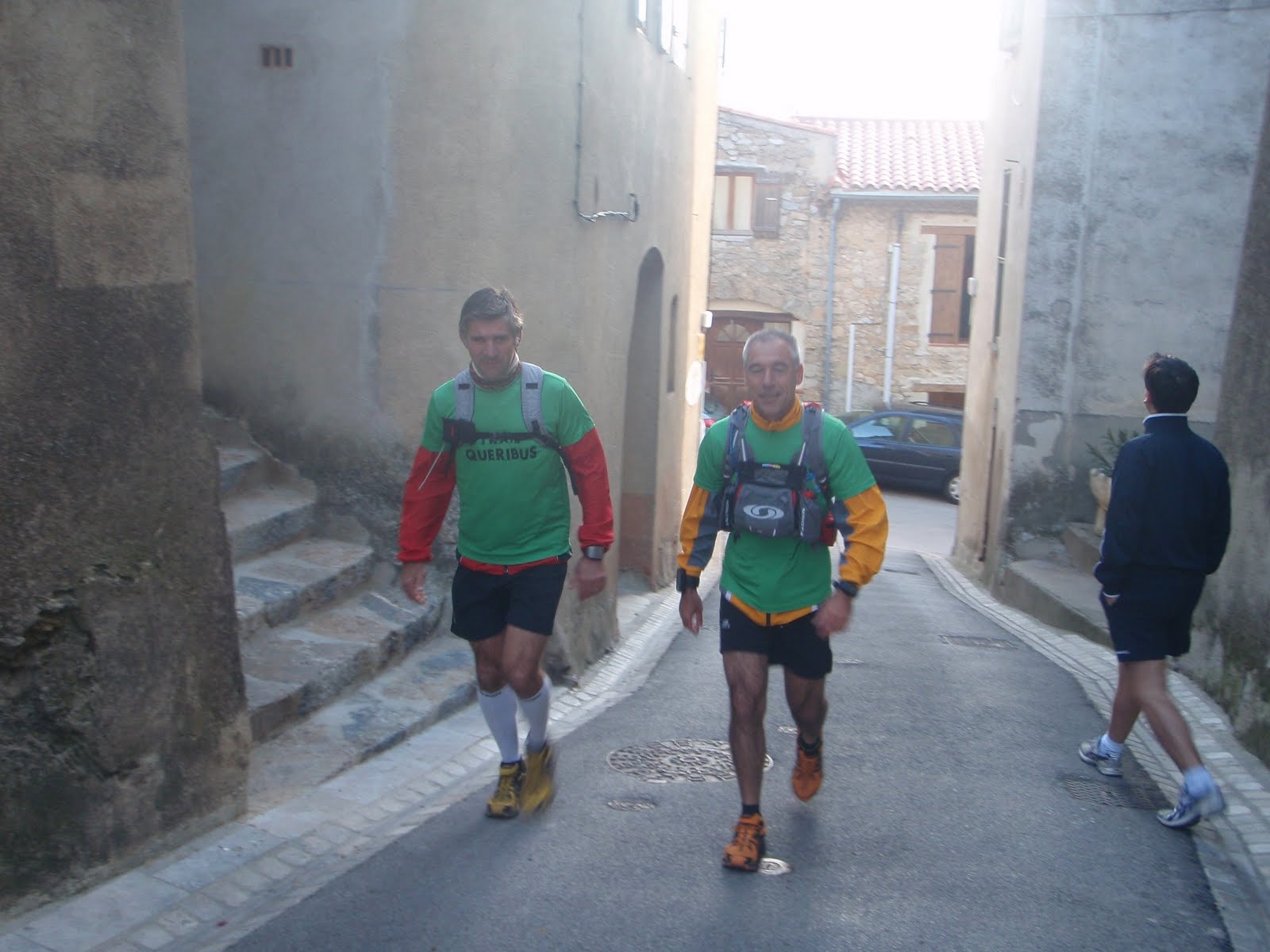 serre file course a pied